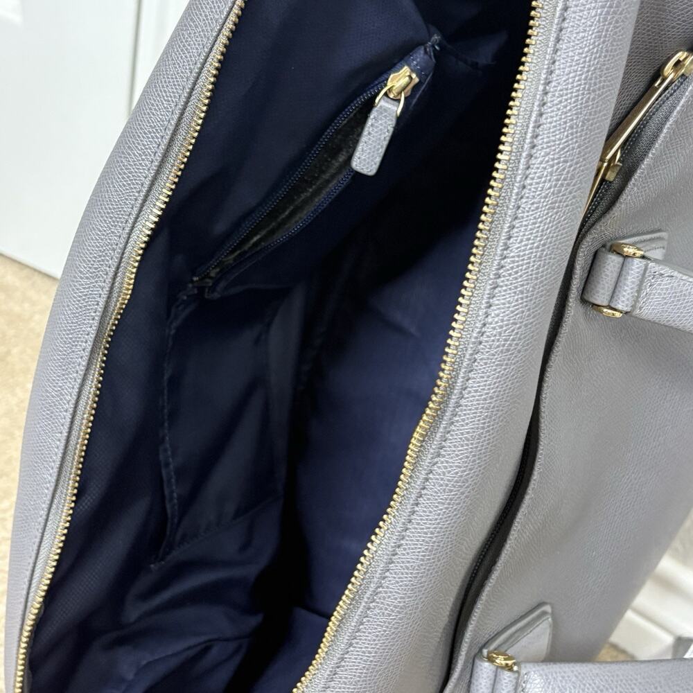 Tumi Gray Leather Weekender Bag with Gold Hardware - Picture 8 of 10